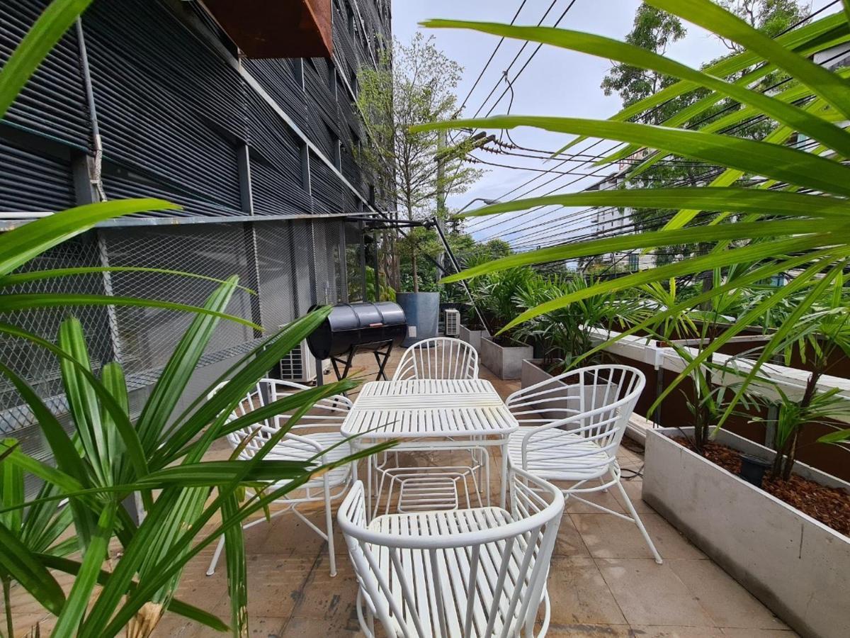 Bangsaen Hand Hotel מראה חיצוני תמונה