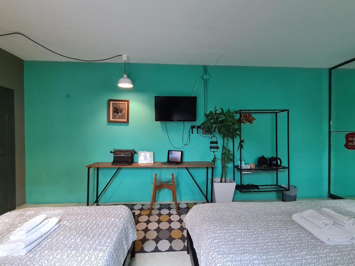 Bangsaen Hand Hotel מראה חיצוני תמונה