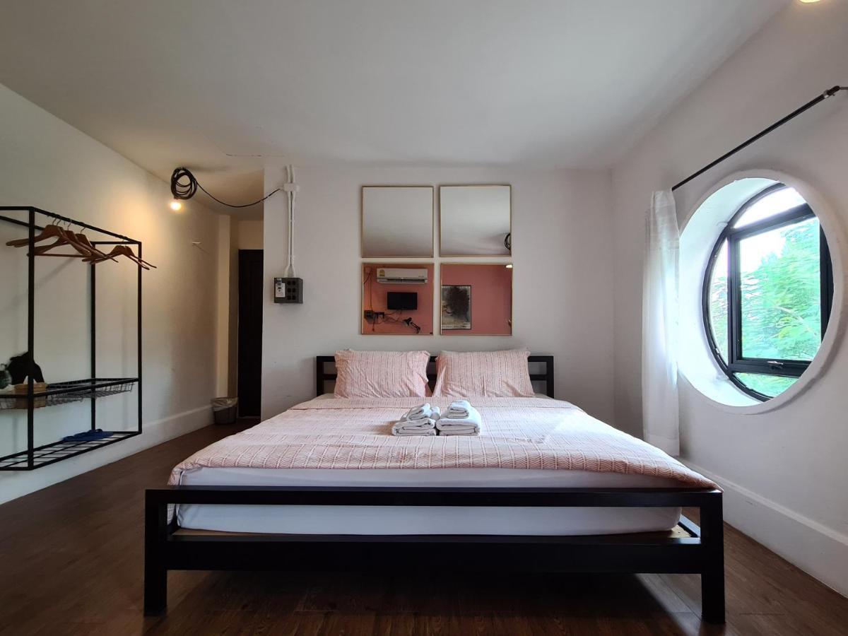 Bangsaen Hand Hotel מראה חיצוני תמונה