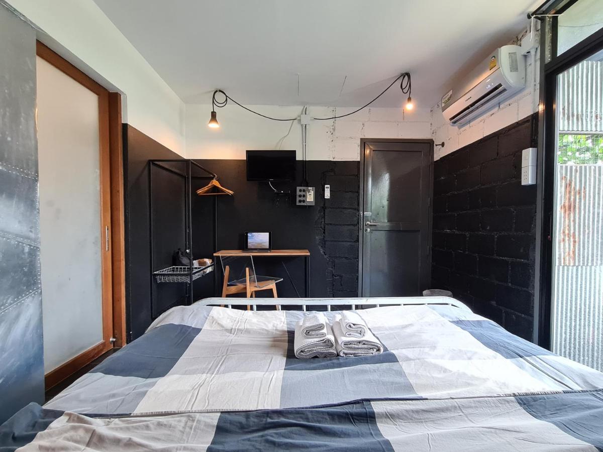 Bangsaen Hand Hotel מראה חיצוני תמונה