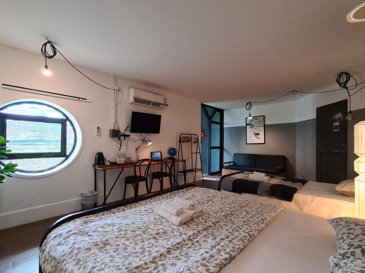 Bangsaen Hand Hotel מראה חיצוני תמונה